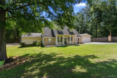 21010 Tammie Dr