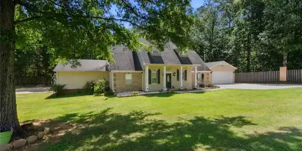 21010 Tammie Dr