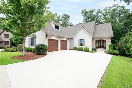 6325 Woodlands Trail Place