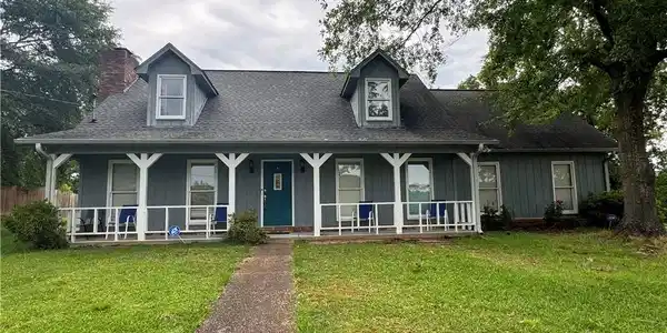 2031 Mountainbrook Drive