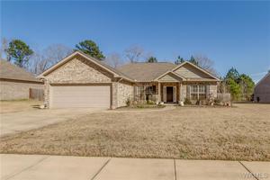 8206 Meadowlake Drive W