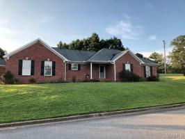 2992 Wisteria Ln