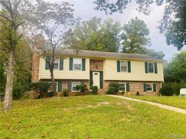 6104 Northwood Lake Dr E