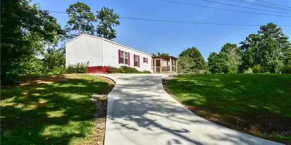 20701 Becky Dr.