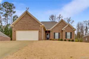 8207 Meadowlake Drive W
