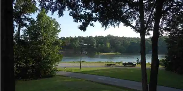 17 TAMMIE Drive