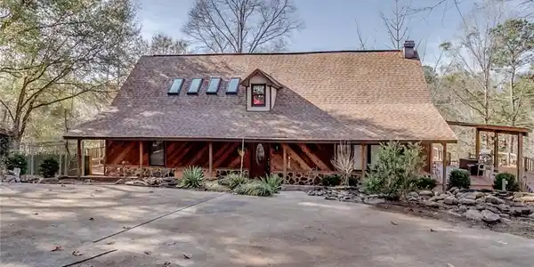 8805 Cold Branch Circle