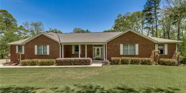1937 Mountainbrook Drive