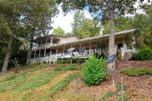 642 COUNTY ROAD 210