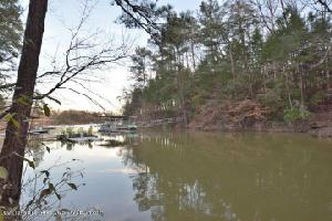 LOT 8 SANDRA DR