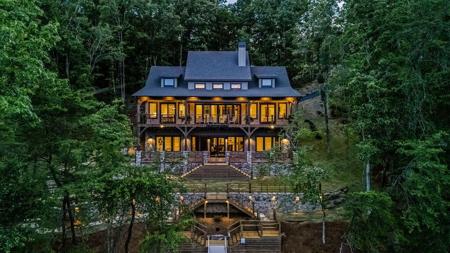341 BENT OAK DRIVE