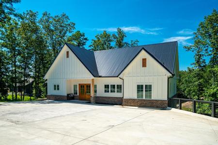 430 COUNTY ROAD 2110