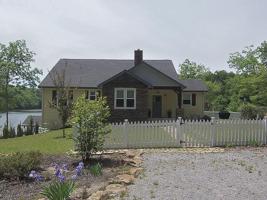 875 ROCK CREEK PENINSULA Rd