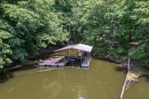 396 RIDGE Dr