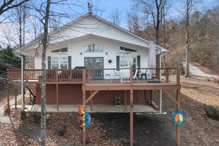 820 CO RD 3930