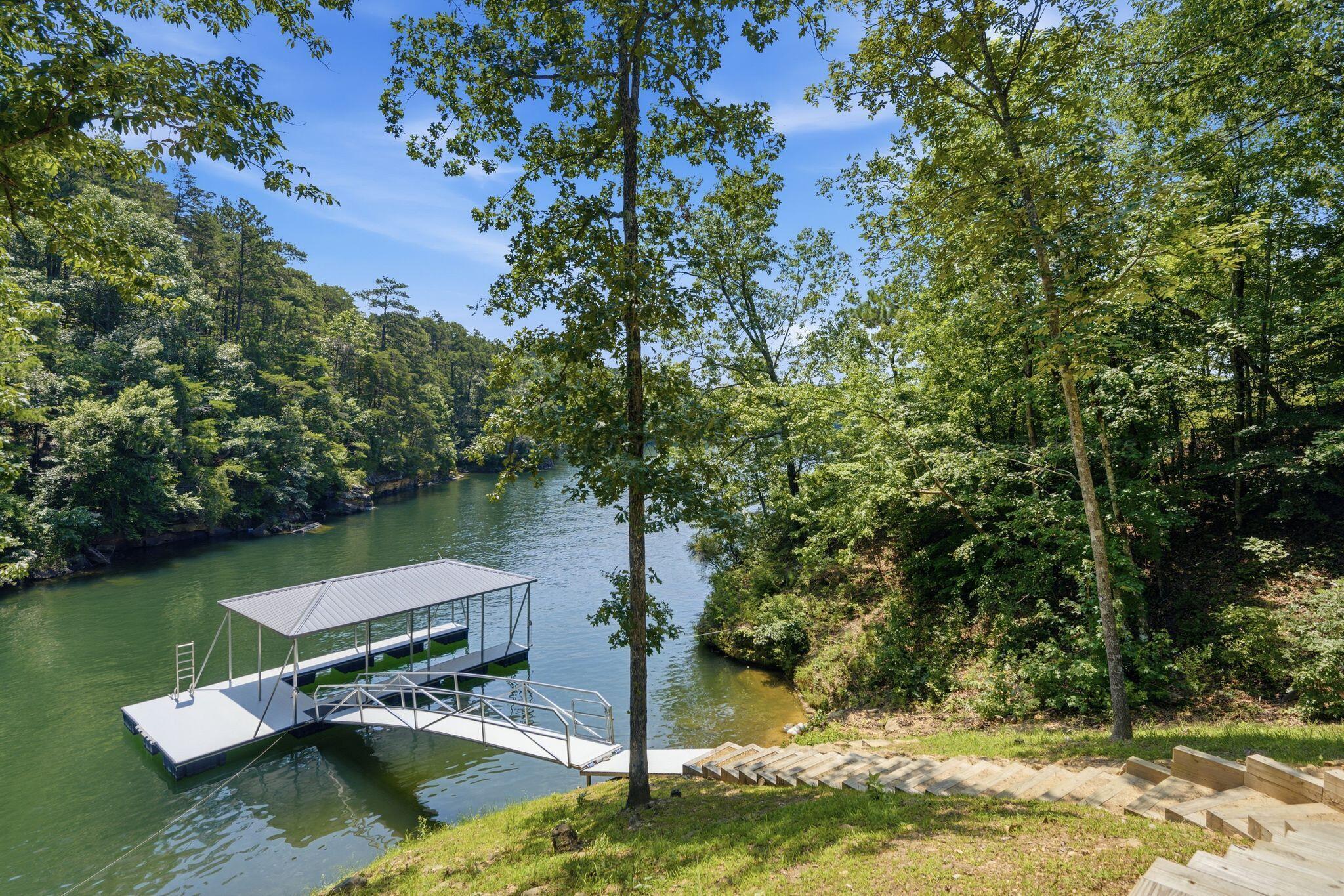 Image 2: Dock