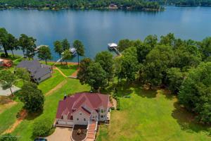 355 LOTAWATA Dr