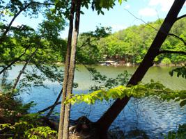 LOT 8 NORTH POINTE DRIVE