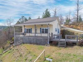 98 SHERERWOOD Dr
