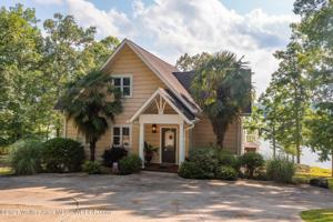 375 LYNNWOOD Dr