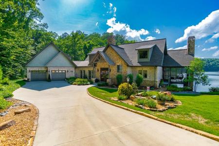 419 NORTHPOINTE Dr