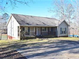 693 POINTE Dr W