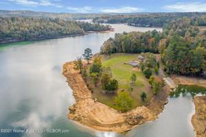 387 HICKORY HOLLOW LANE