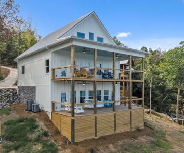 1314 BRUSHY Ln
