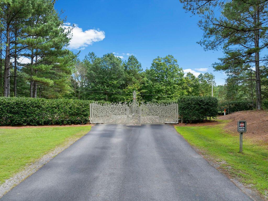 Image 3: DJI_20250825134111_0281_D-108