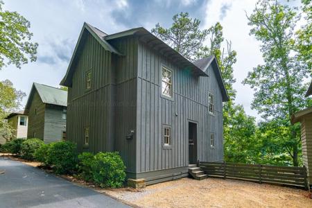 249 WATERDOG Dr