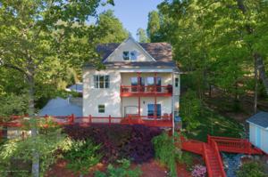 111 HILLSIDE Dr