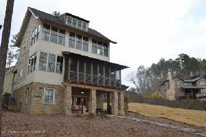 207 TURTLE POINT DR