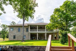 1452 BRUSHY LANE