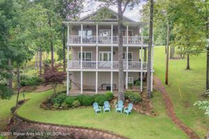 100 EMMAUS Rd