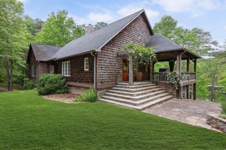 1617 S STONEY POINT Rd