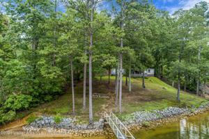 124 LAKE RIDGE Ln