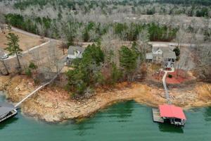 738 COUNTY RD 4238