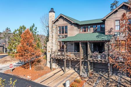 70 TURTLE POINT DRIVE