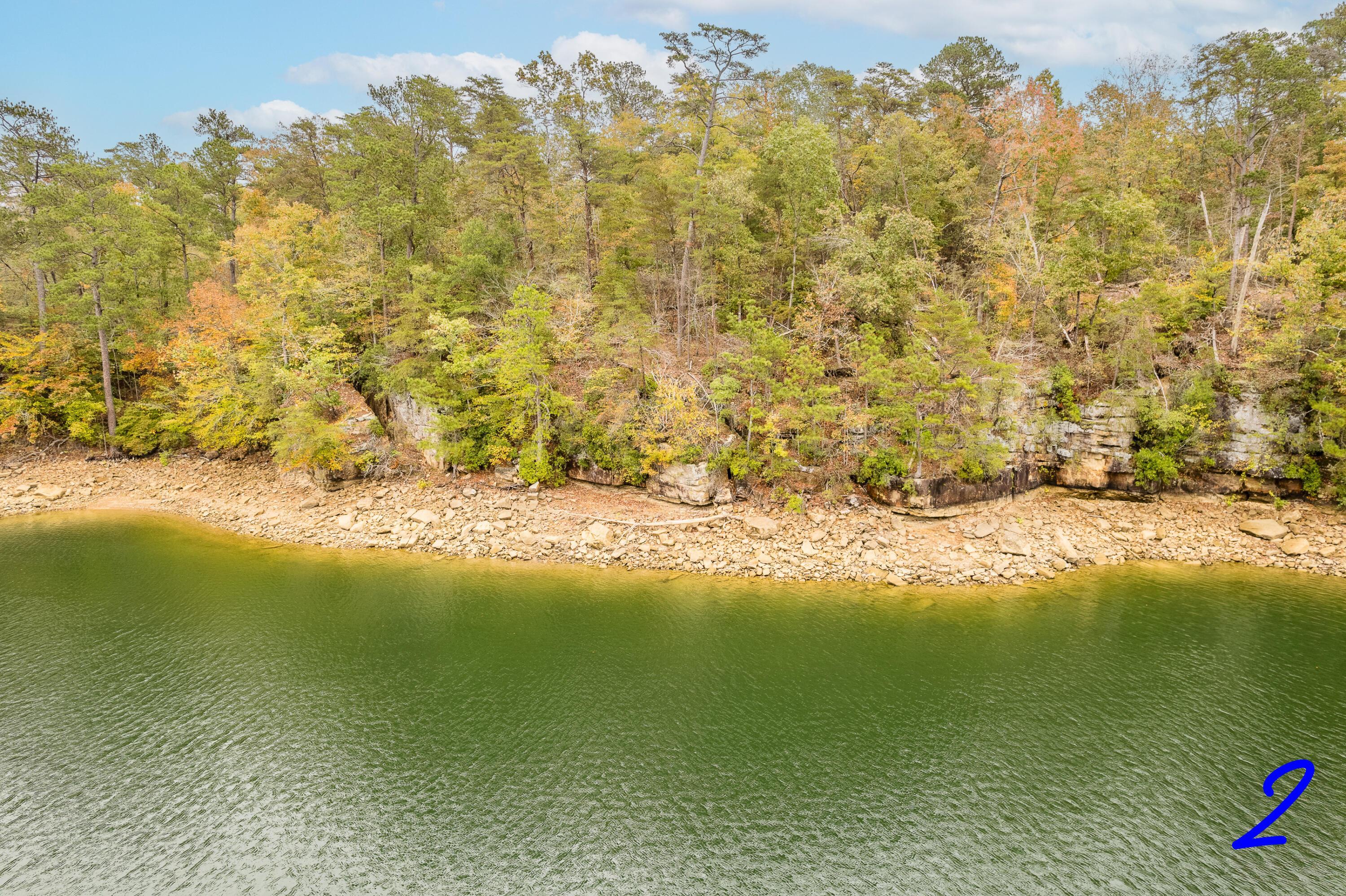 Image 1: Lakeside/Shoreline