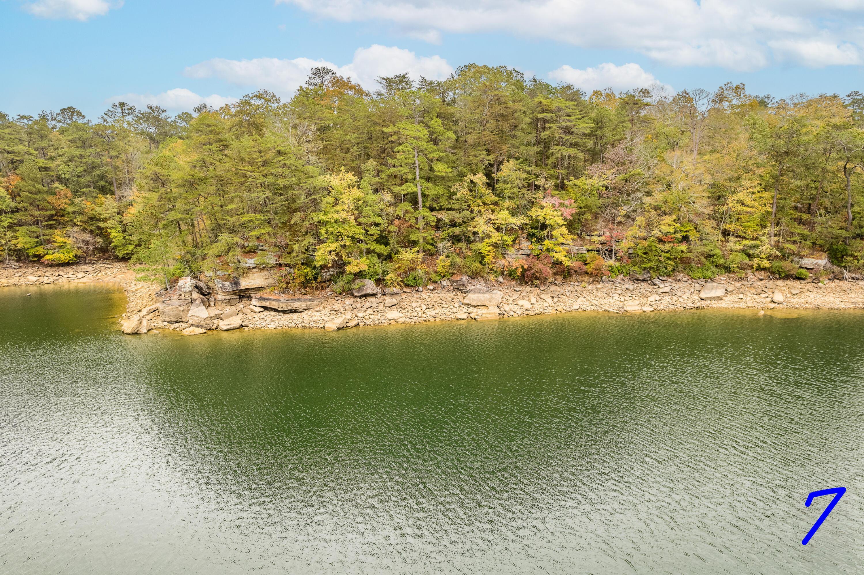 Image 1: Lakeside/Shoreline