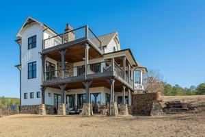 196 ROCK SHORE POINT