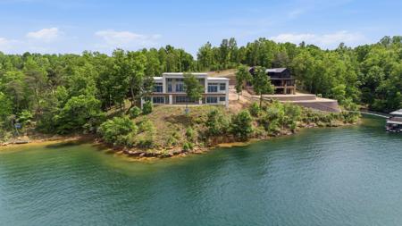 560 COUNTY ROAD 2120