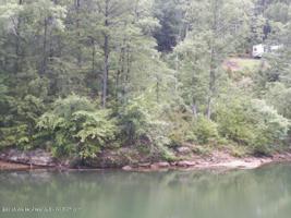 LAUREL COVE CIRCLE