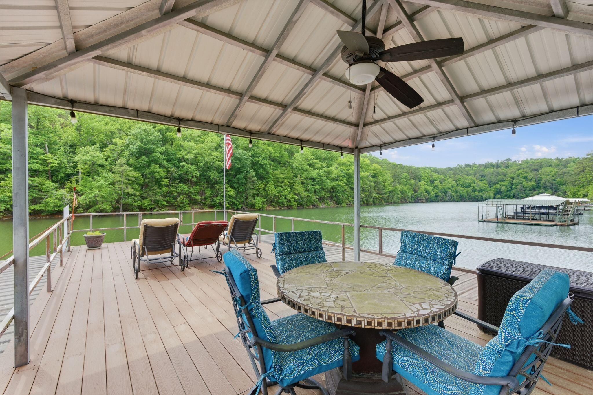 Image 3: Dock Upper Level