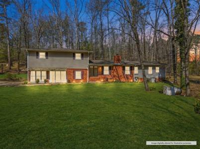 526 BENNETT Cir