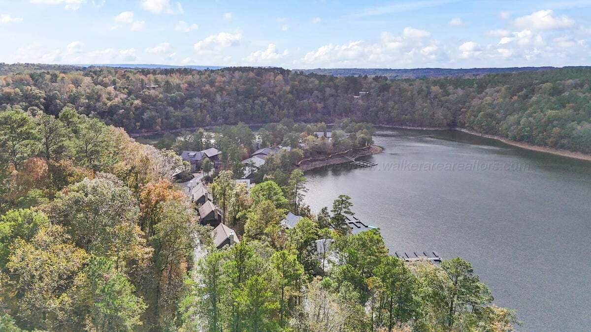 Image 3: DJI_20251029150751_0324_D