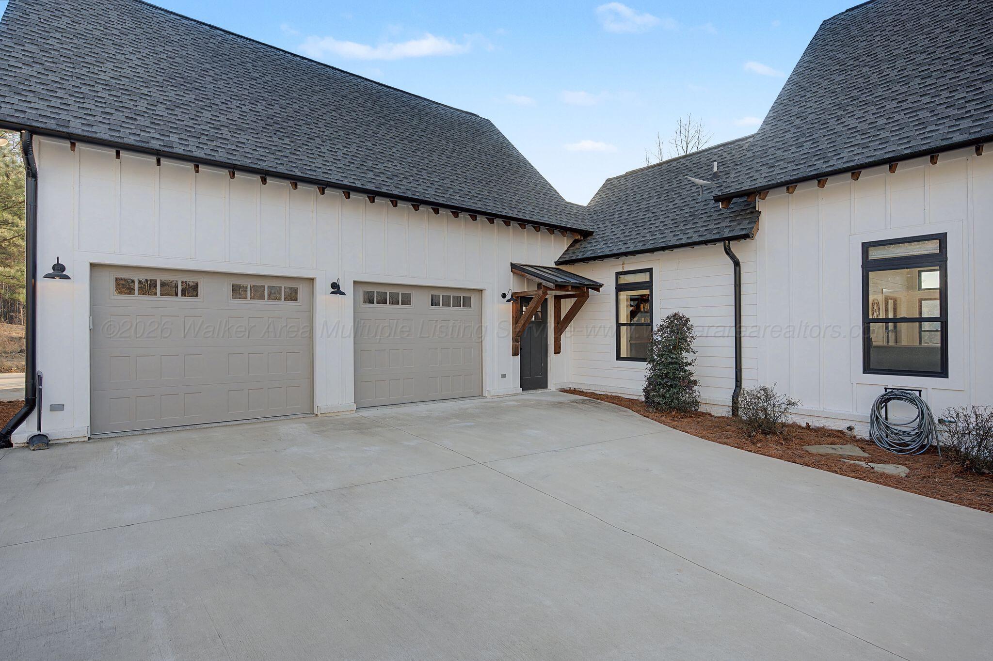 Image 4: Two-Car Garage