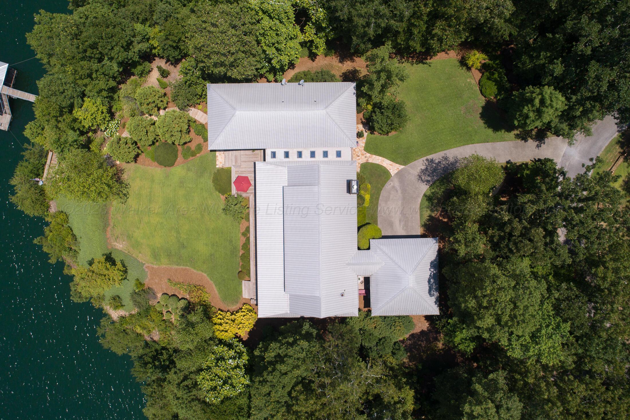 Image 3: Aerial Summer