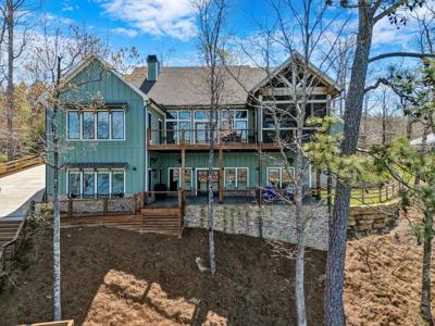 711 ABBY Ln