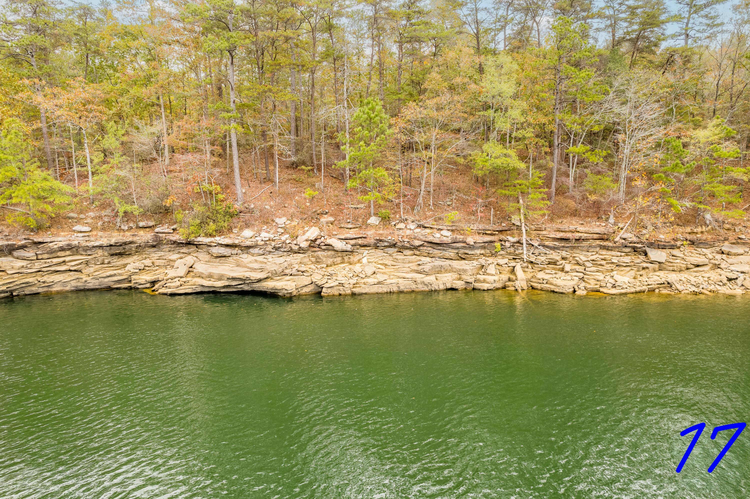 Image 1: Lakeside/Shoreline